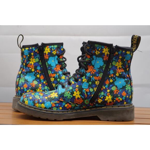 DR DOC MARTEN "DELANEY" FLORAL PRINT GIRLS ANKLE BOOTS SIZE 4 - Picture 8 of 11